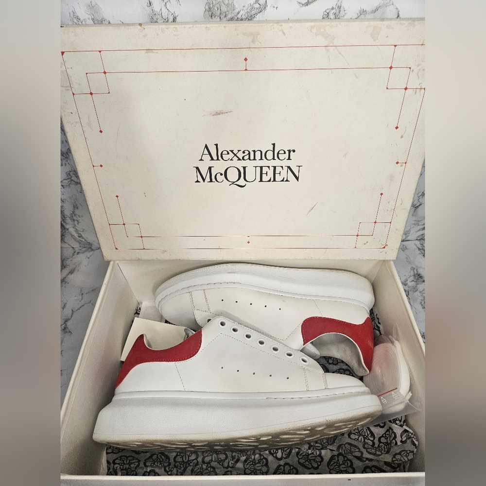 Alexander McQueen Men's White and Red Sneakers. Size 42/8.5 US